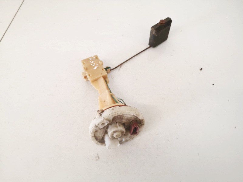 A2105420617 Mercedes-Benz E-CLASS 1997 Capteur de jauge de carburant