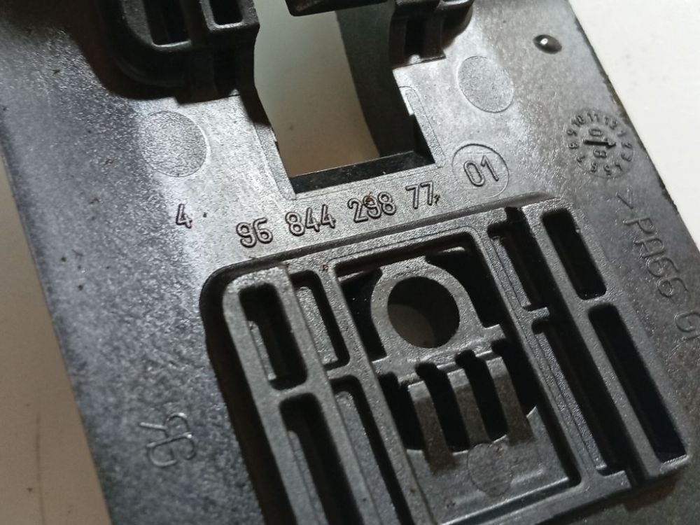 9684428877 Citroen C4 Picasso 2008 Citi turētāji - Thumbnail 4