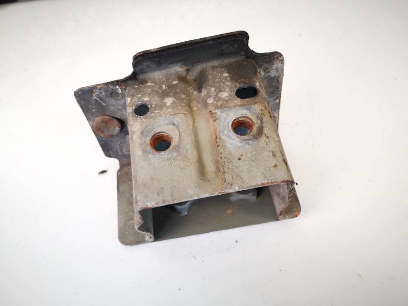 62211AU300 Nissan Almera Tino 2003 Stoßstangenhalter Hinten Linke