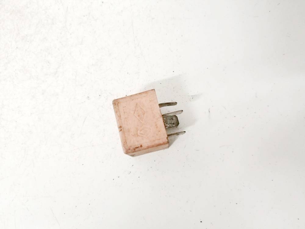 8200308271 Renault Laguna 2009 Relay module - Thumbnail 3