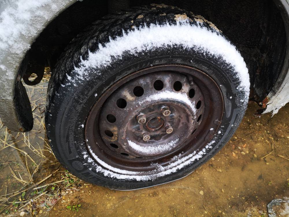 4X100 Toyota Yaris 2004 Tin ring set R14 - Thumbnail 2