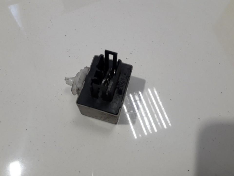 8198005040 Toyota Avensis 2007 Relay module - Thumbnail 2