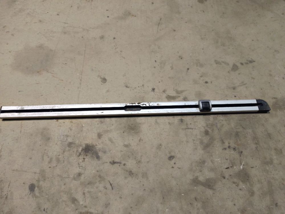 8918000023 Audi A6 2005 Other holders