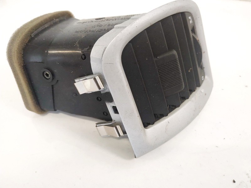 5J0819701 Skoda Fabia 2010 Dash Vent (Air Vent Grille) - Thumbnail 2