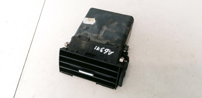 3M51R014L21BC Ford C-MAX 2003 Dash Vent (Air Vent Grille)