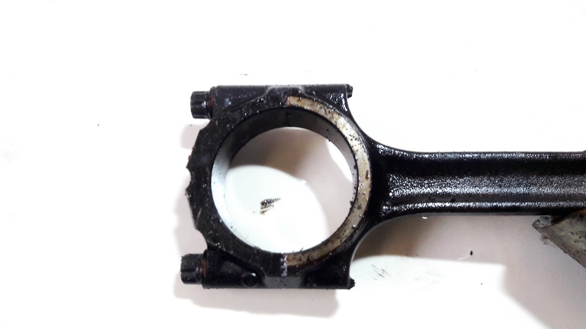 Volvo V70 2002 Stumoklis su svaistikliu - Thumbnail 3