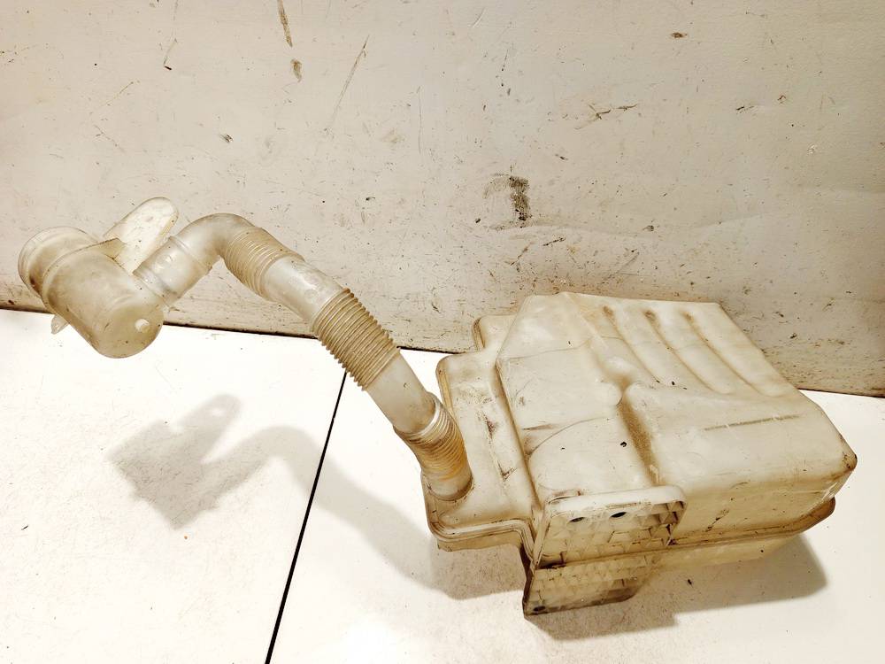 1K0955453Q Volkswagen Golf 2004 Zbiornik Płynu Do Spryskiwaczy