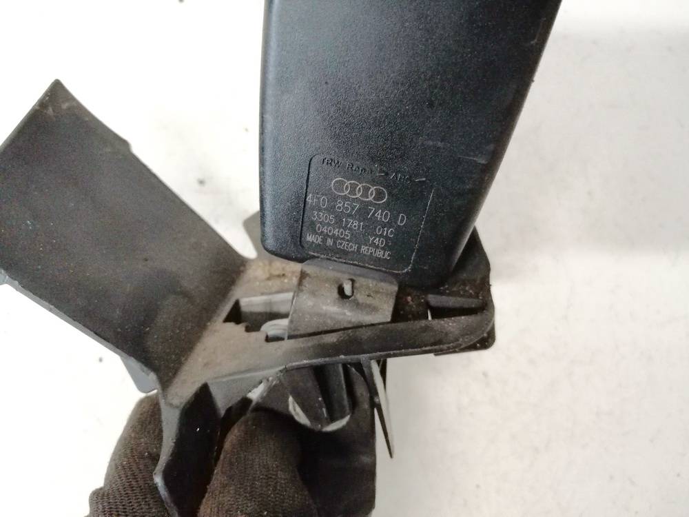 4F0857740D Audi A6 2005 Drošības jostas sprādze (turētājs) - AIZMUGURE PA KREISI - Thumbnail 3