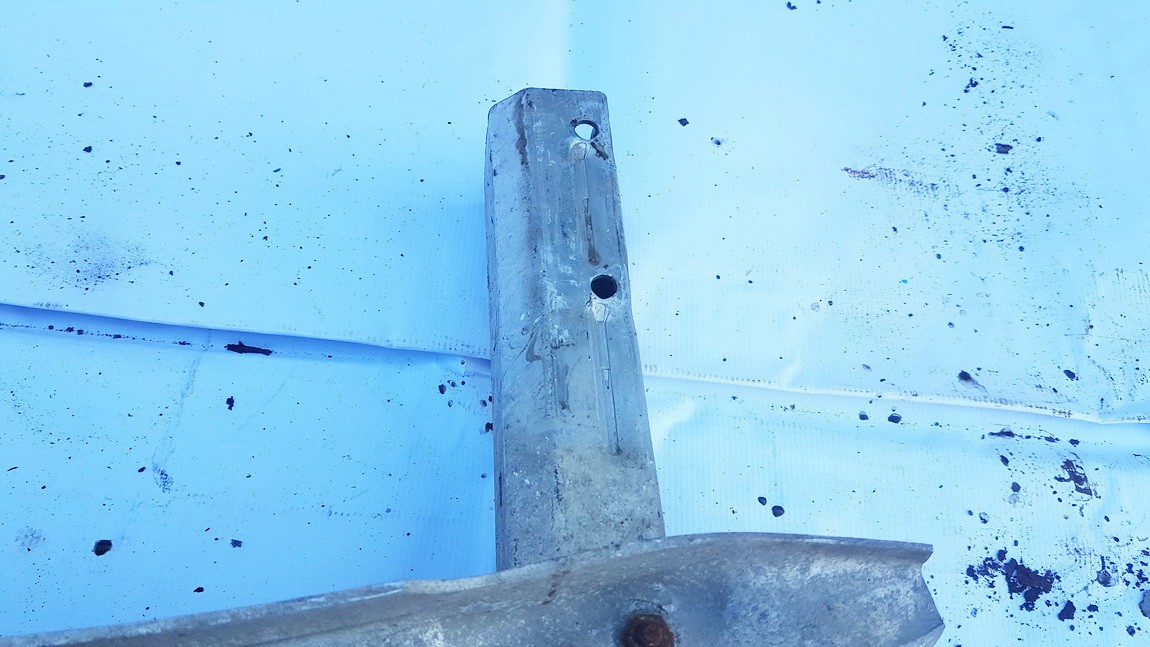 8E0807331B Audi A4 2003 Bumper mounts (BUMPER BRACKET) - REAR LEFT