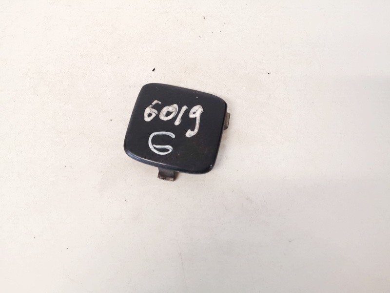 4M51A17K922 Ford Focus 2007 MOLDURAS TRASERAS, Tapa-tapón del gancho de remolque delantero