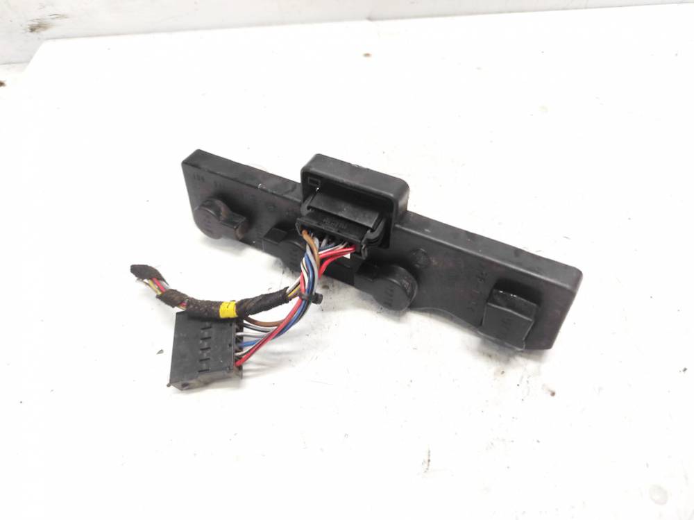 1U9945257 Skoda Octavia 1999 Płyta tylnych lamp - Thumbnail 2