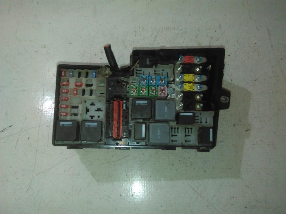 3M5T14A067BC Ford Focus 2005 Fuse box