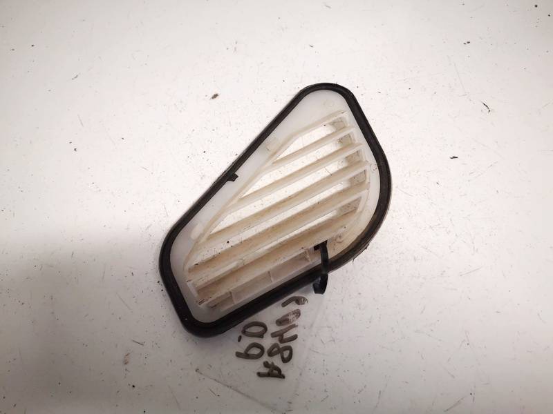 Mitsubishi Carisma 2002 Salona gaisa restes - Thumbnail 3