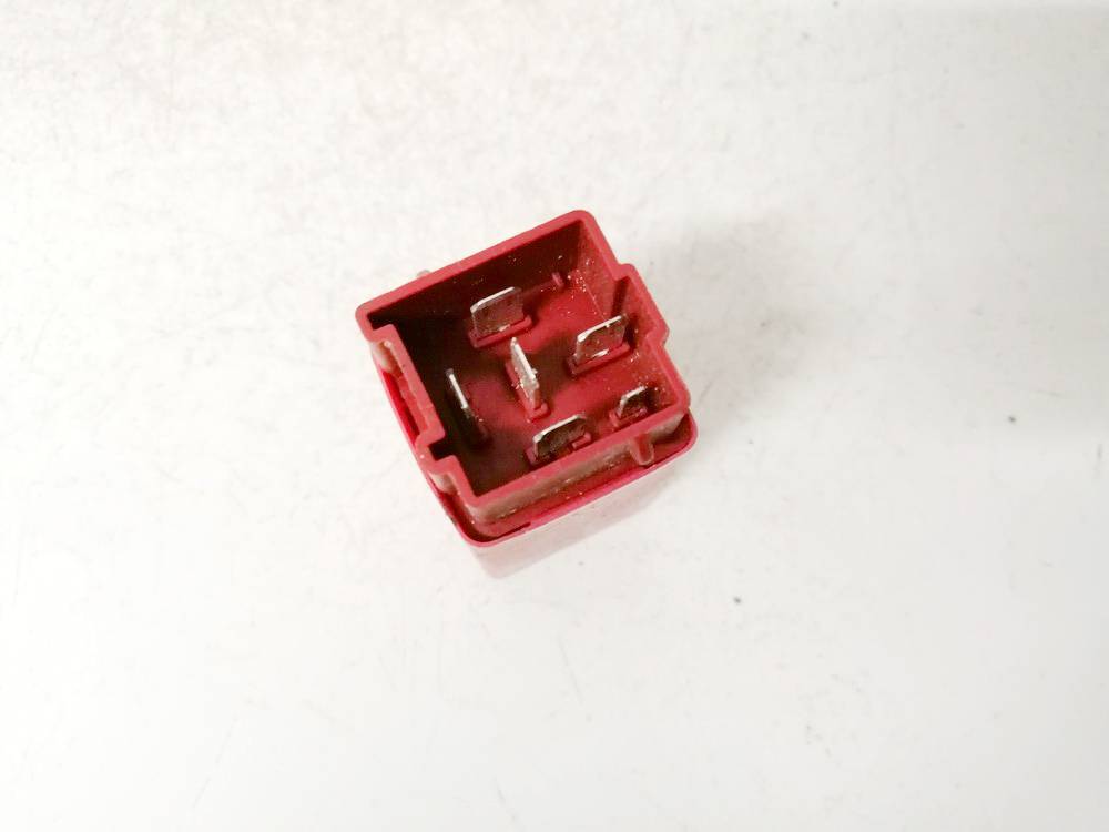 9140663 Volvo S70 1997 Relay module - Thumbnail 3