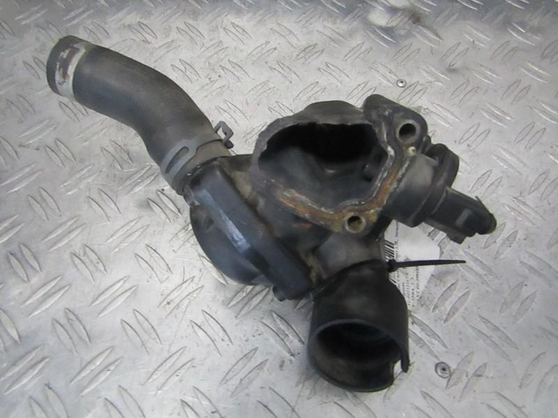 022121177C 022121121D Thermostat Housing (Flange) Porsche Cayenne 2003