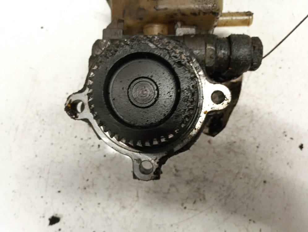 Mazda 6 2002 Ohjaustehostimen pumppu