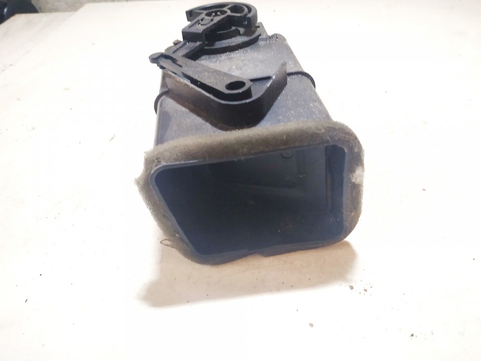 30722777 Mitsubishi Grandis 2005 Dash Vent (Air Vent Grille) - Thumbnail 2