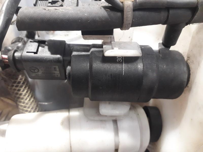 A0335450228 Mercedes-Benz E-CLASS 2005 Tuulilasinpesurin moottori