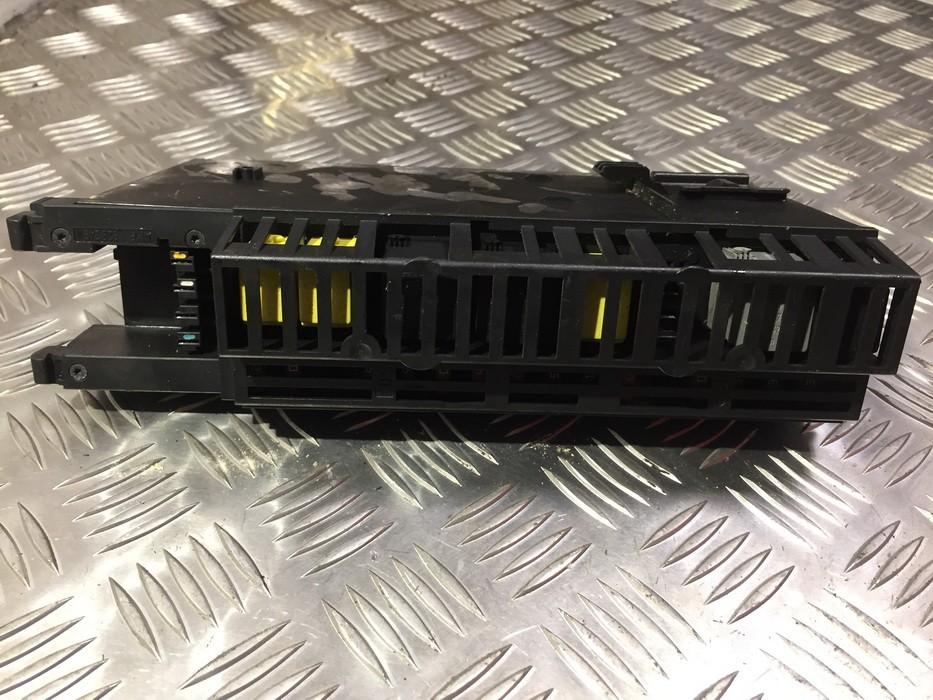 2115452101 5DK00804750 5DK00804750 Fuse box MercedesBenz ECLASS 2005