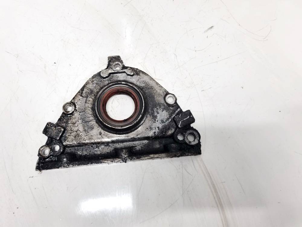 056103153 Volkswagen Passat 1997 Variklio priekinis dangtelis (salnikas)