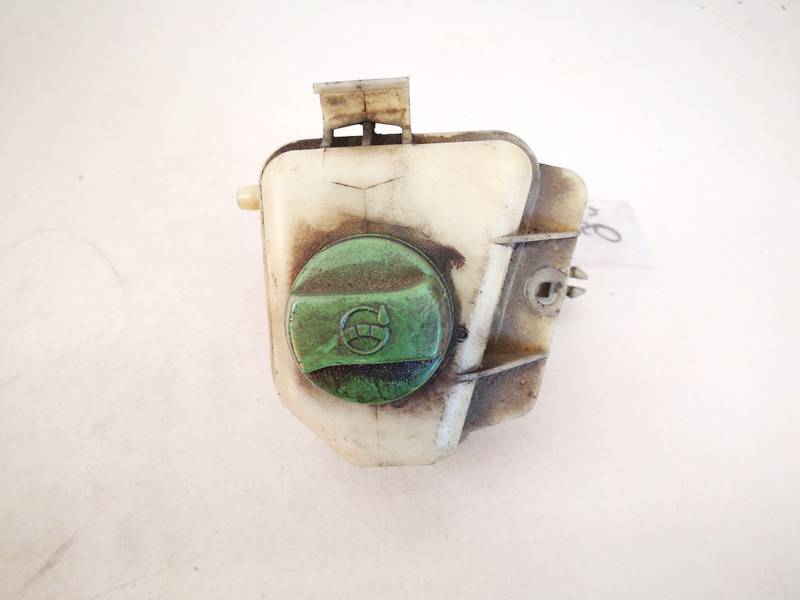 7H0422371A Volkswagen Transporter 2006 Power Steering Pump Oil Reservoir Tank