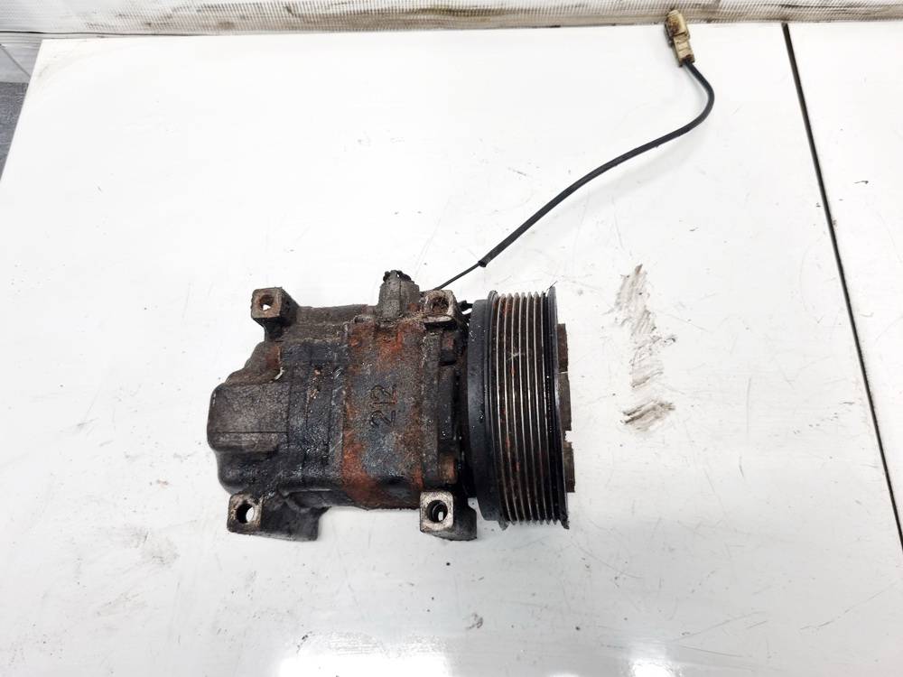 H12A1AE4DC Mazda 6 2002 Ilmastointilaitteen pumppu