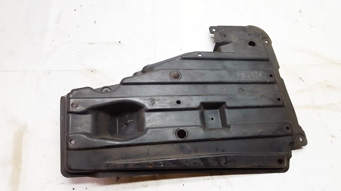 583980F010 Toyota Corolla Verso 2006 Bottom protection