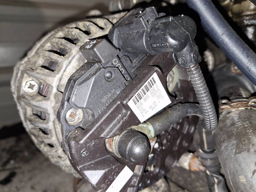 028903028E Volkswagen Passat 2008 Alternator - Thumbnail 4