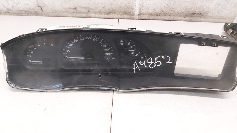 24422215 Opel Vectra 2000 Speedometers - Cockpit - Speedo Clocks Instrument