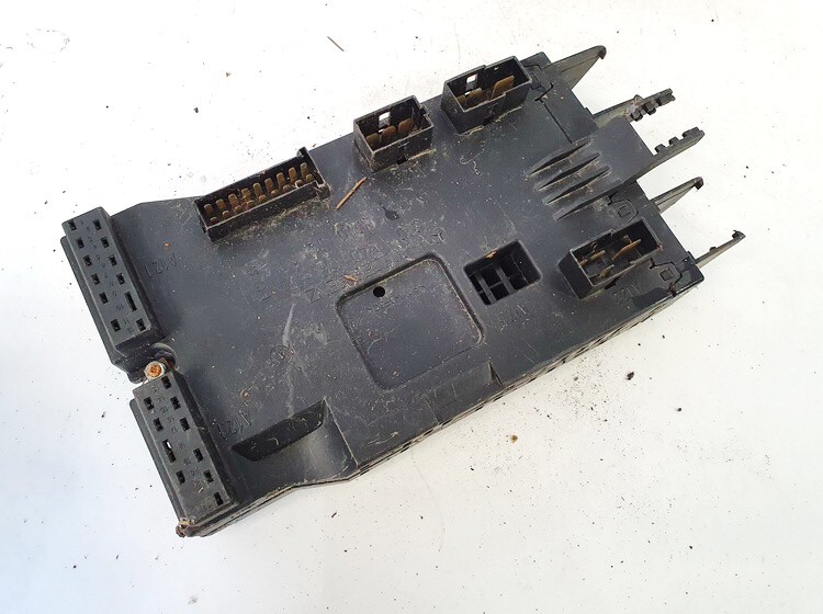 0005400650 08501002 Fuse box MercedesBenz Vito 1999 2.2L EIS01460915
