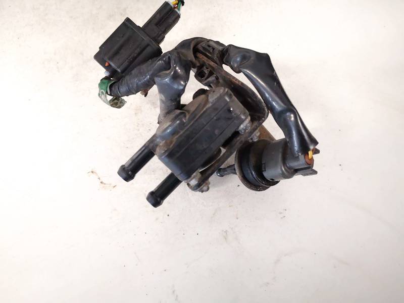 r2aj182b5a used DPF Pressure Sensor (DPF Exhaust Differential Pressure