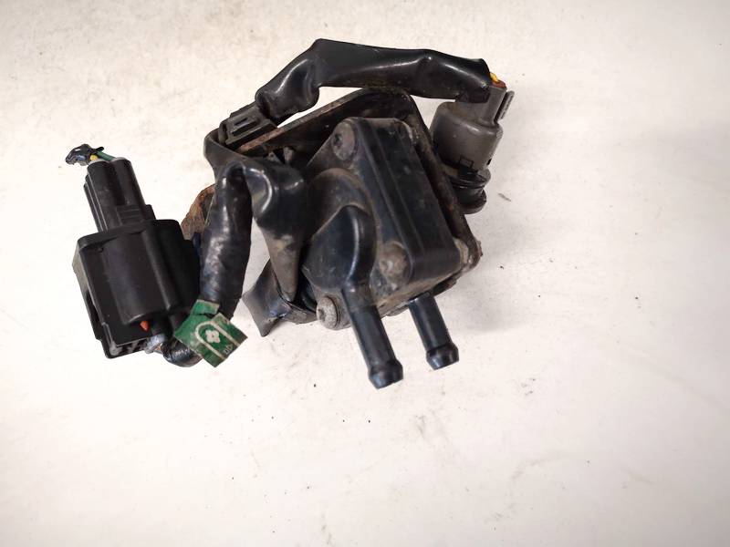 r2aj182b5a used DPF Pressure Sensor (DPF Exhaust Differential Pressure