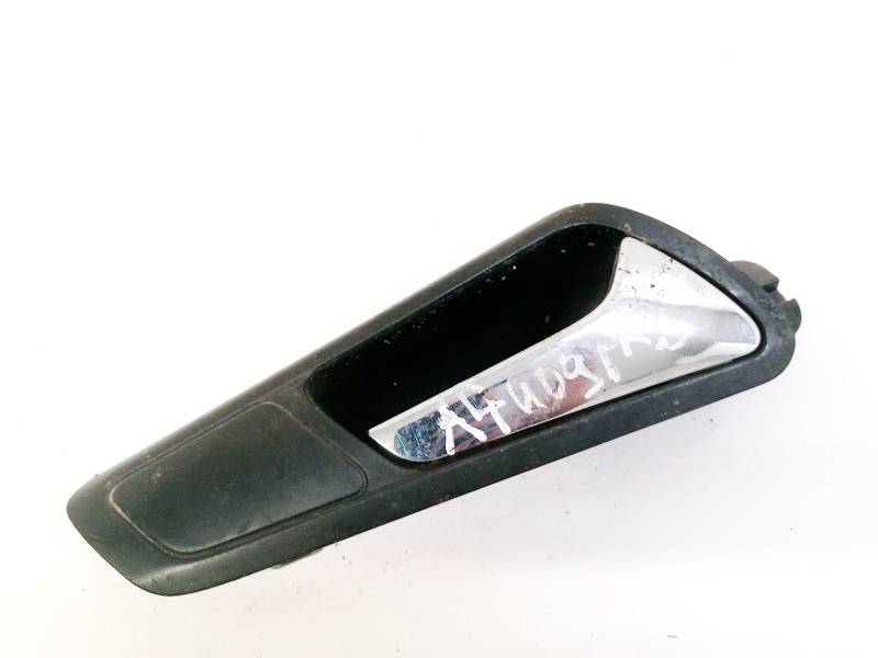 3C1837114 Volkswagen Passat 2006 Door Handle Interior - FRONT RIGHT