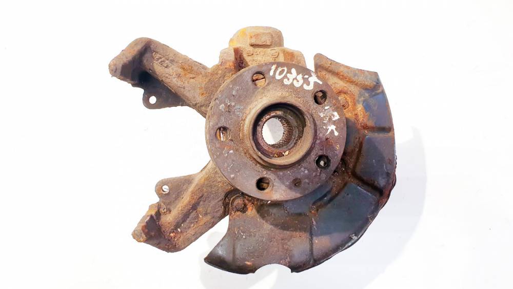 Volkswagen Golf 2001 Steering knuckle - FRONT LEFT