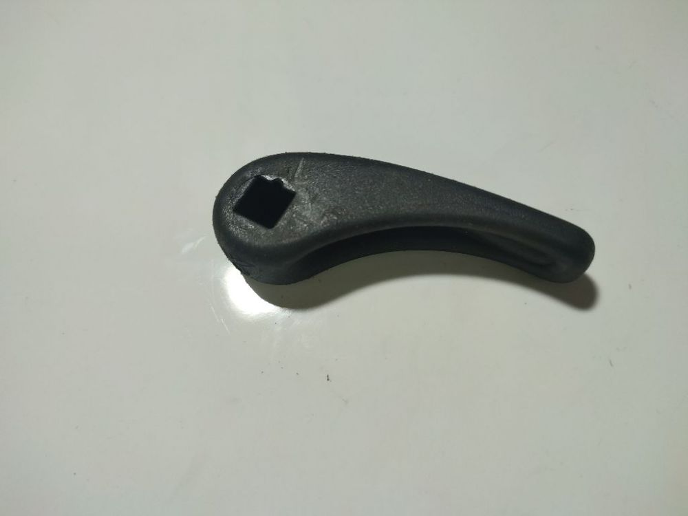 Renault Scenic 1998 Hood Release Handle