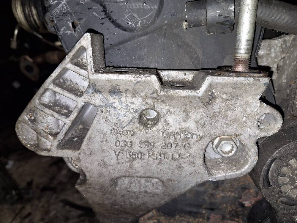 03G199207G Skoda Octavia 2008 Wspornik silnika - Thumbnail 2