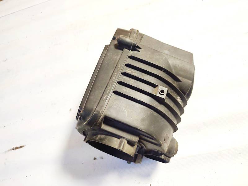 1K0129607C Volkswagen Golf 2005 Air filter box - Thumbnail 2