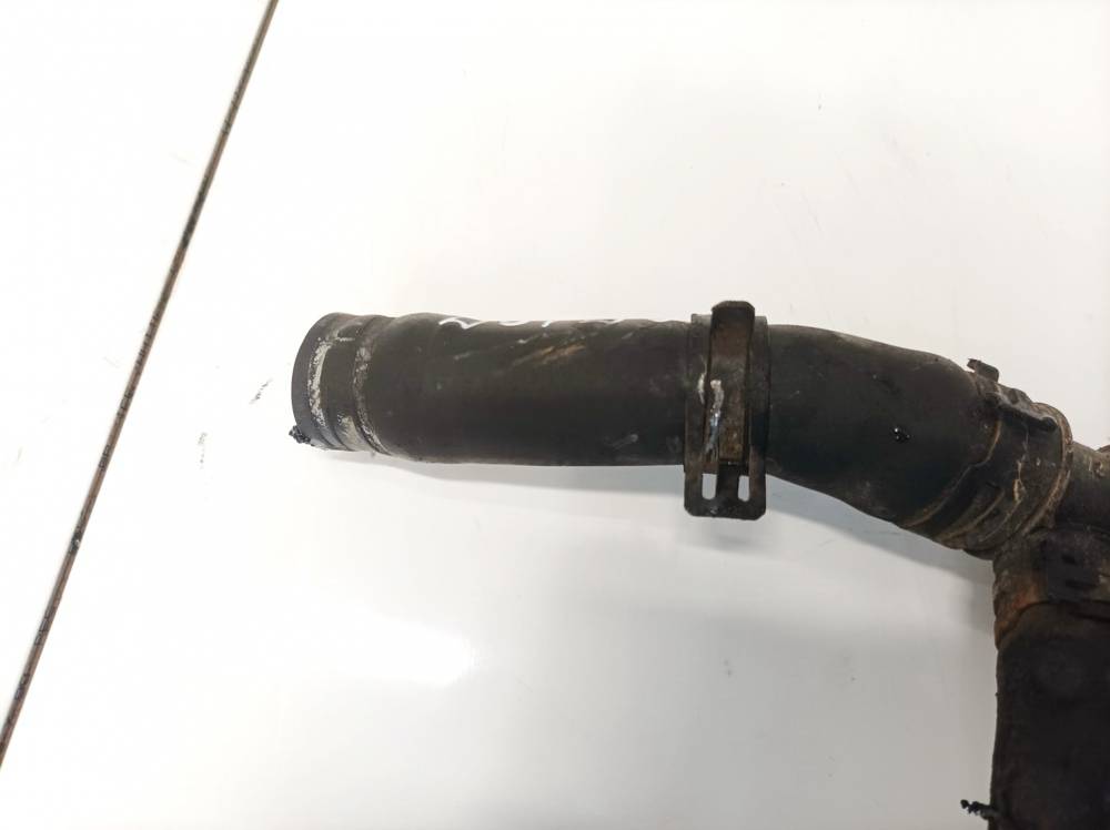 Audi A4 1997 Шланг радиатора - Thumbnail 3