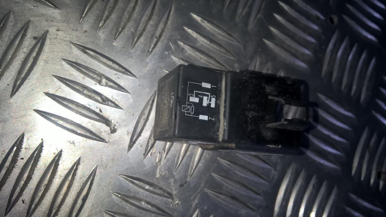 LNA6706AA Jaguar XJ 1997 Relay module