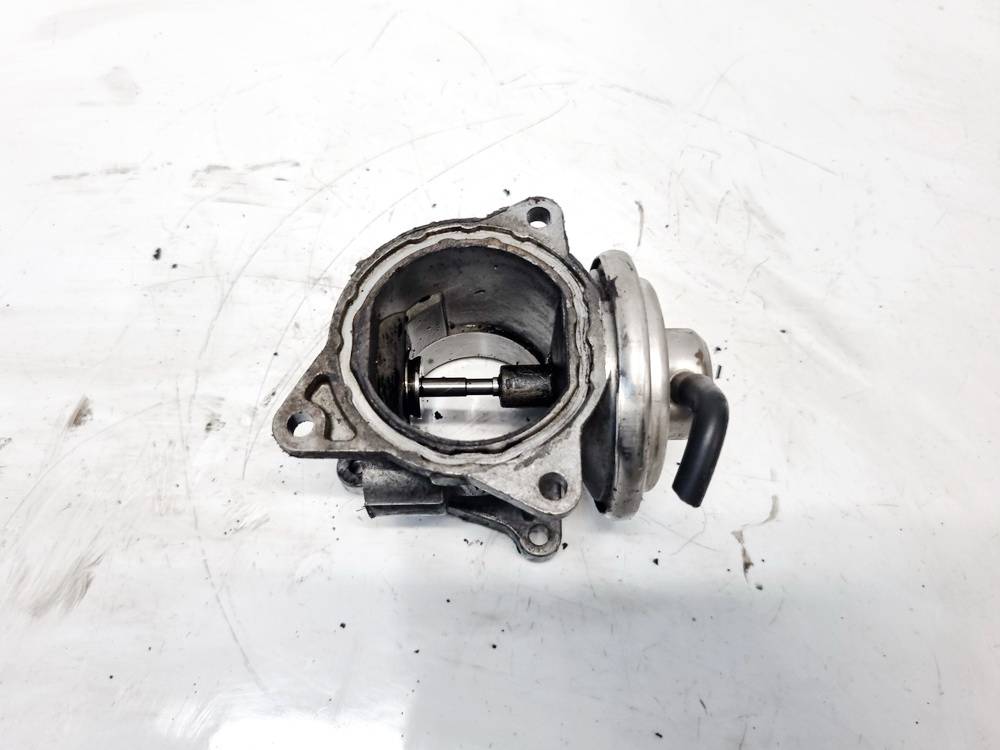 038131501AN Volkswagen Jetta 2007 vanne EGR Gaz Déchappement Pour