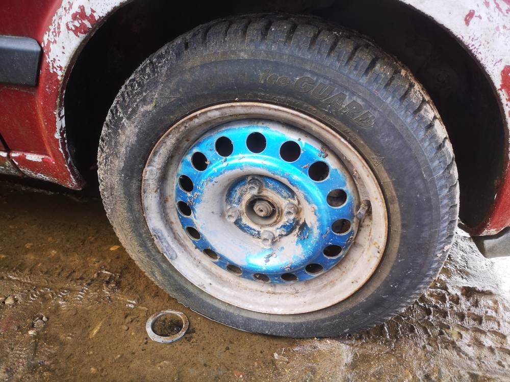 4X100 Volkswagen Golf 1985 Tin ring set R14