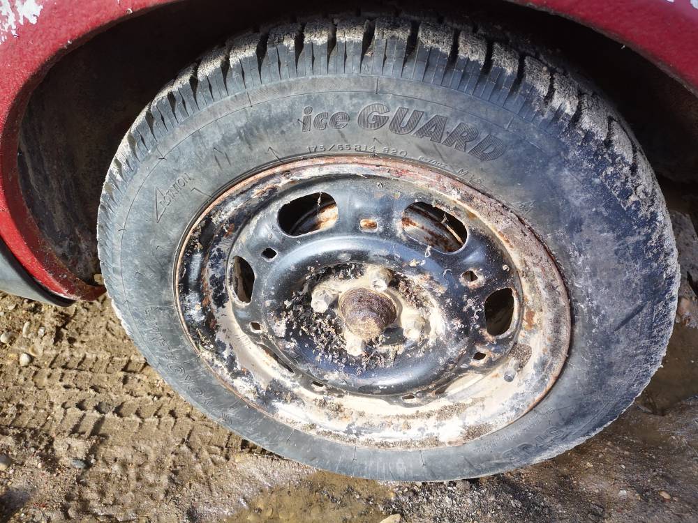 4X100 Volkswagen Golf 1985 Skardiniu ratu komplektas R14 - Thumbnail 3