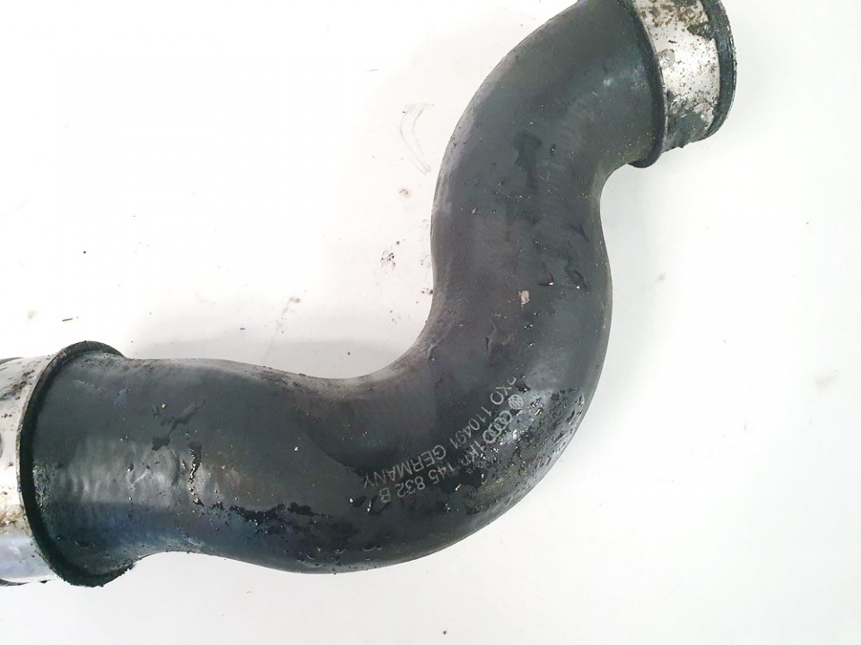 1K0145832B Skoda Octavia 2005 TURBO INTERCOOLER PIPE HOSE - Thumbnail 2