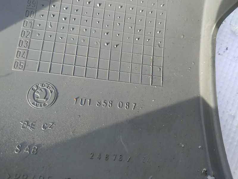 1U1858087 Skoda Octavia 2002 Interior trim - Thumbnail 3