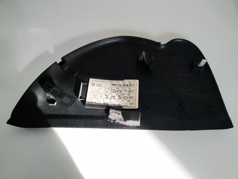 3B0858035 Volkswagen Passat 1998 garniture intérieure - Thumbnail 2