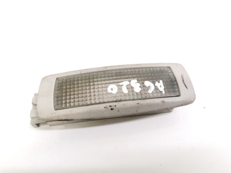 3B9947113 Volkswagen Passat 1998 Salono lemputė