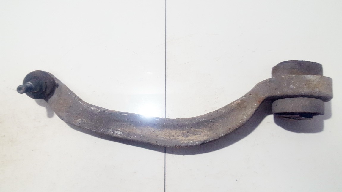 Audi A4 2003 Apatine sake P.D.