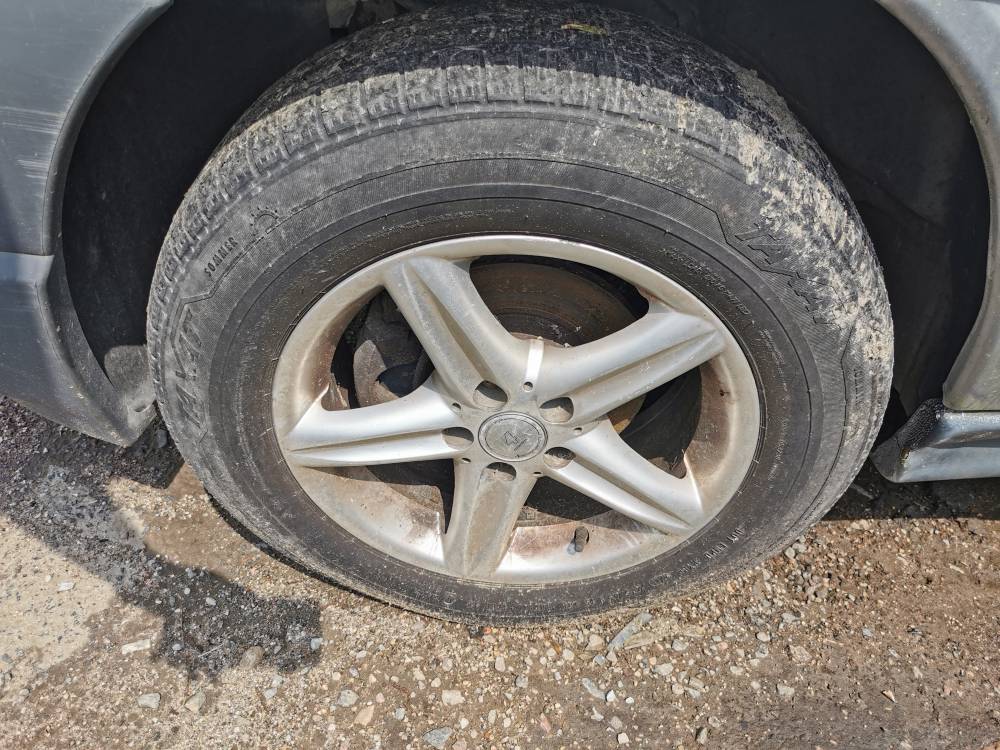 5X98 Fiat Ulysse 1997 Liettuan renkaiden komplekti R15