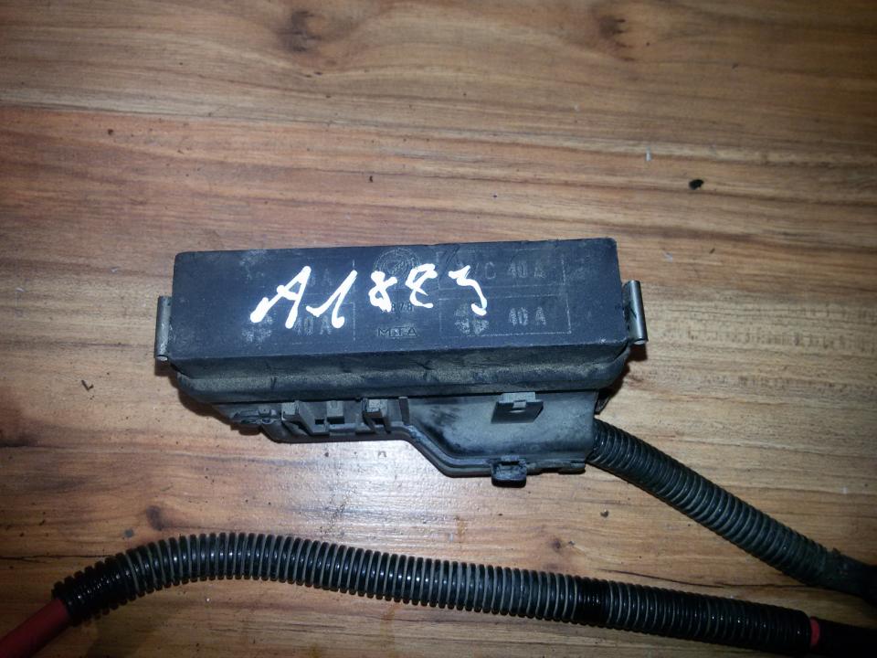 Alfa-Romeo 156 1998 Fuse box