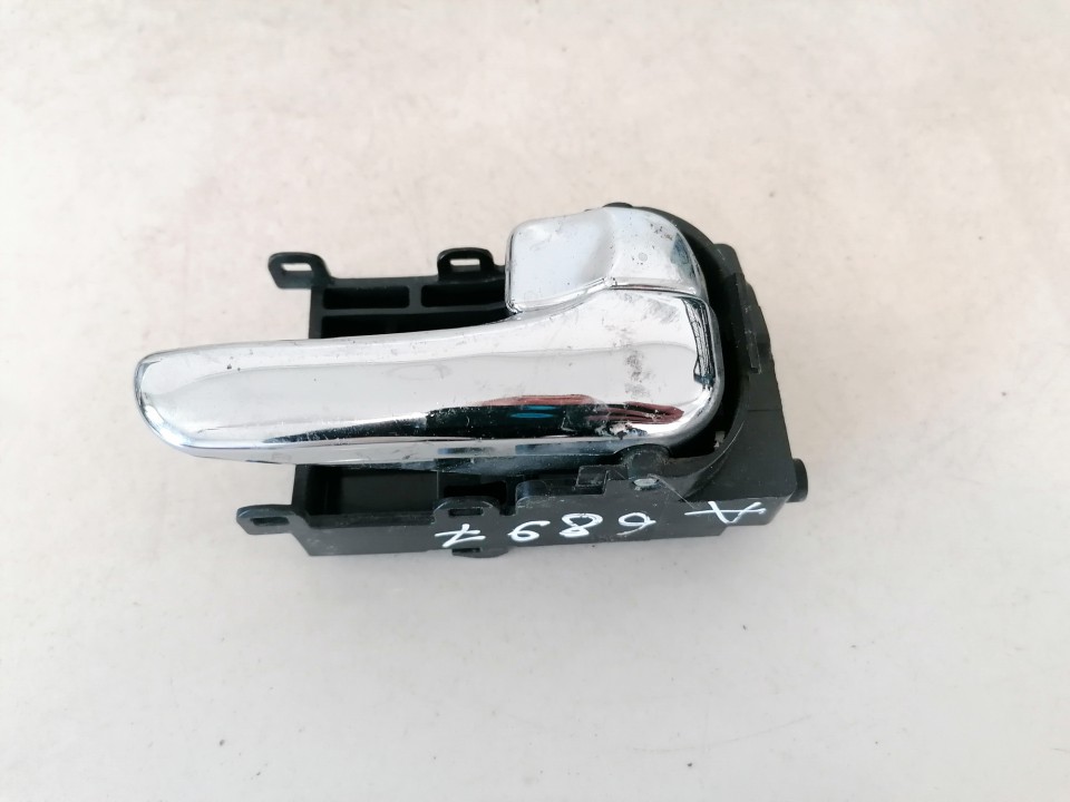 Nissan Almera 2000 Oven sisäkahva - EDESSÄ OIKEALLA